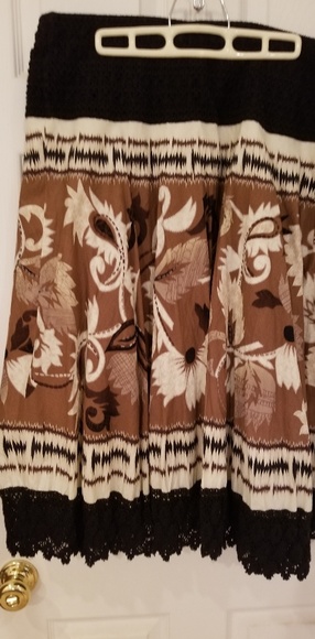 Coldwater Creek skirt - Picture 2 of 5